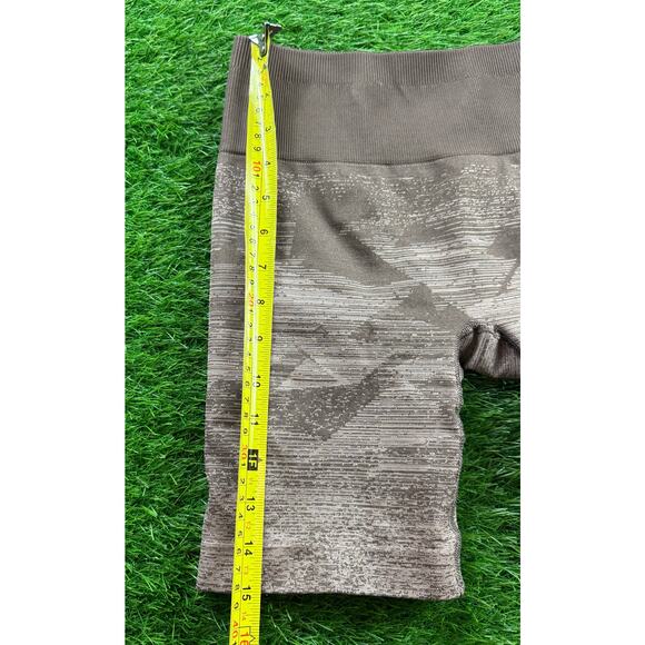 Gymshark Seamless High Waist Biker Shorts Brown Geo Camo Workout Women’s Sz S - Picture 3 of 8